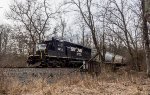 NS 3472 leads local freight train symbol H75 eastbound through Housenick Memorial Park in Bethlehem Township